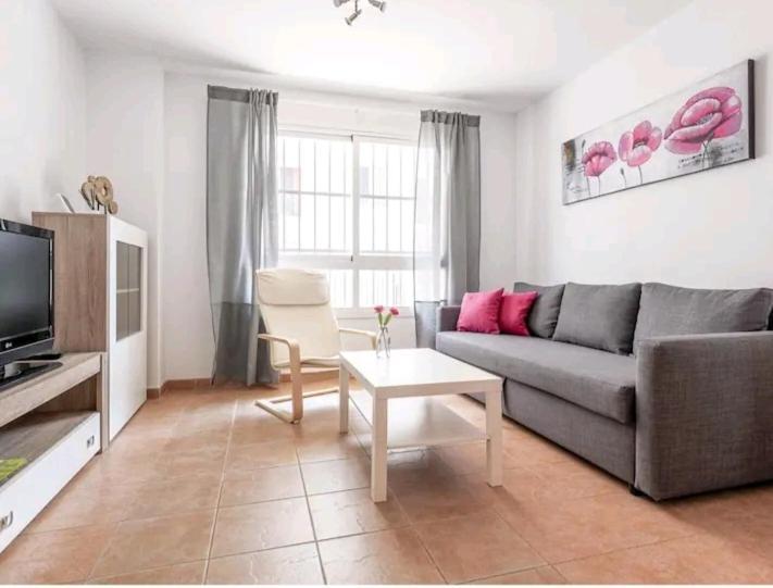 Apartamento Con Patio Y Piscina Cerca De Sevilla La Algaba Luaran gambar