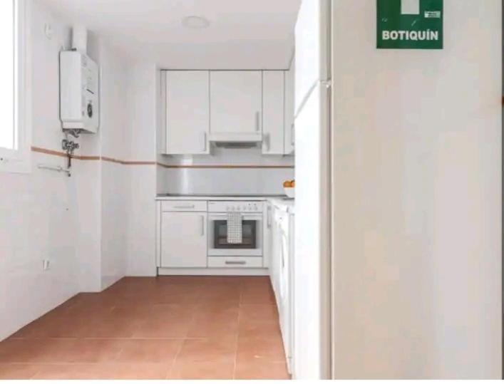 Apartamento Con Patio Y Piscina Cerca De Sevilla La Algaba Luaran gambar