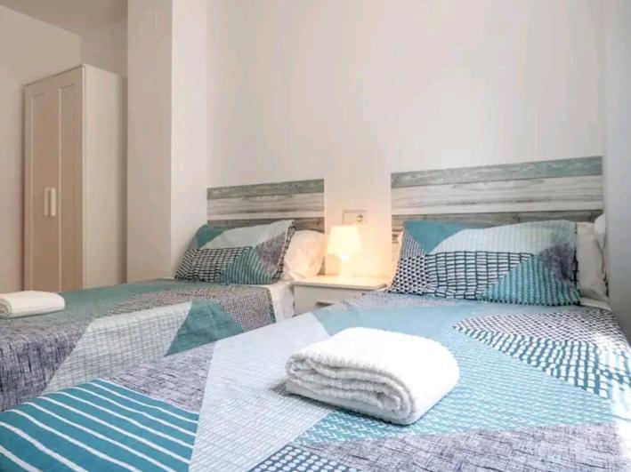 Apartamento Con Patio Y Piscina Cerca De Sevilla La Algaba Luaran gambar