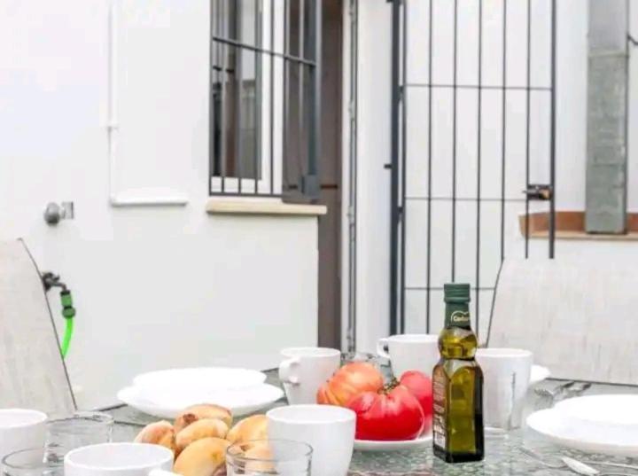 Apartamento Con Patio Y Piscina Cerca De Sevilla La Algaba Luaran gambar